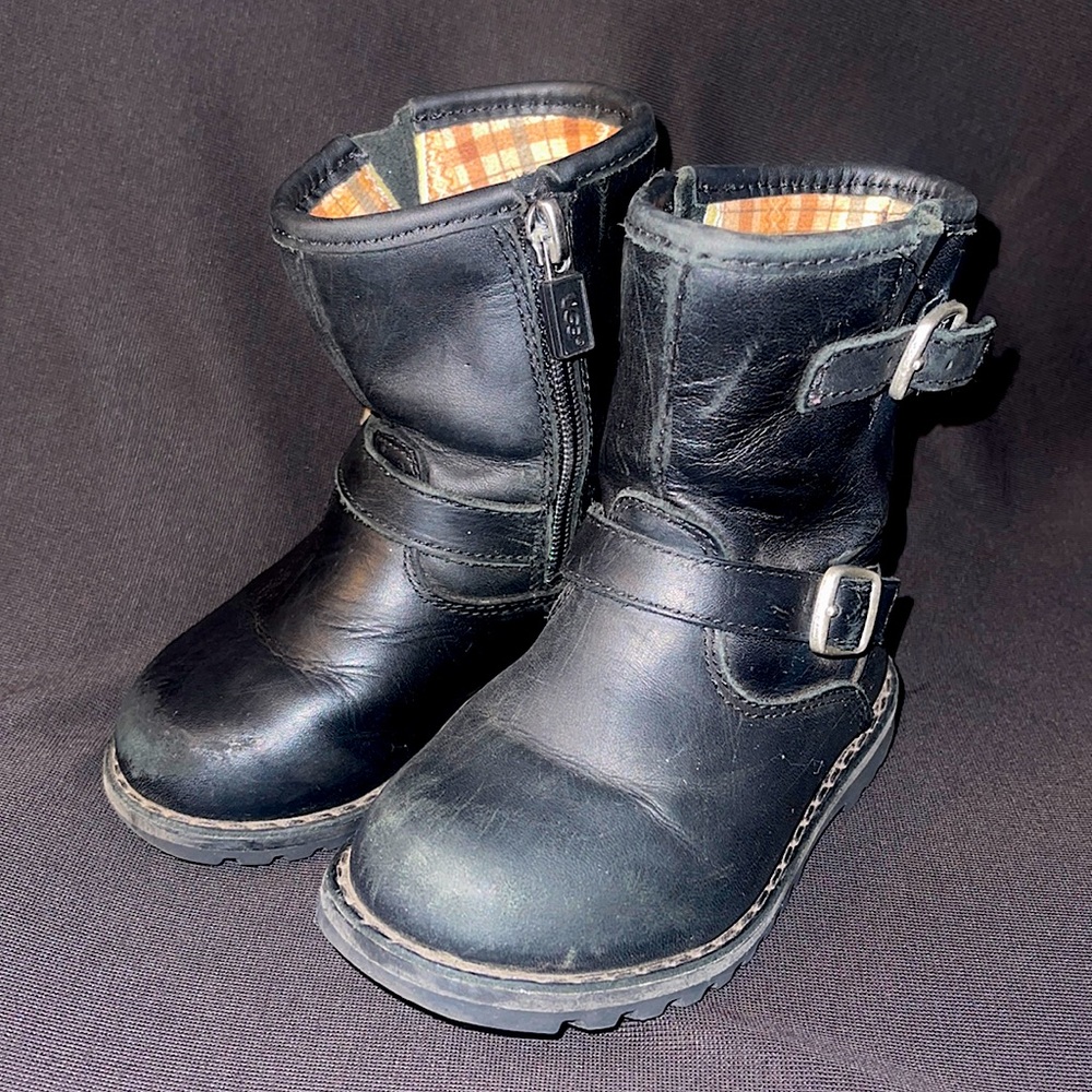UGG leather boots toddler 7